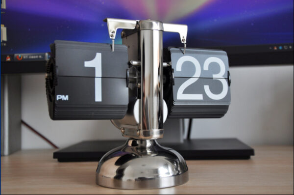 Flip Digital Clock - Image 4