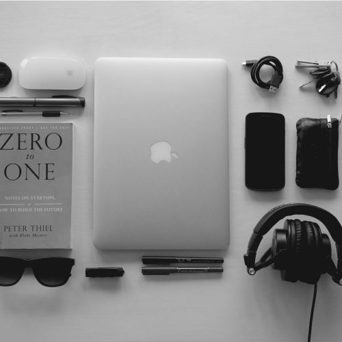 oscar-nilsson-W-oqNwbmin0-unsplash Gadget products in vlaorria